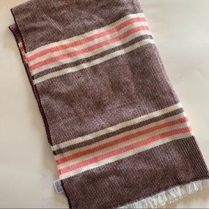 NWT Gap Blanket Scarf
